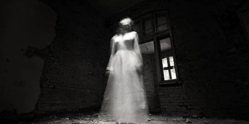 Mộng thấy bị ma đuổi bắt